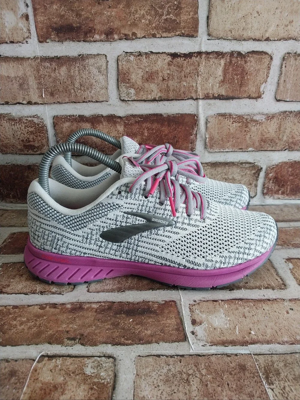 Pre-owned 2019 Brooks Revel 3